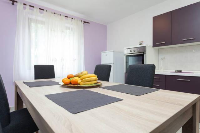 Apartment Helena Пула Экстерьер фото